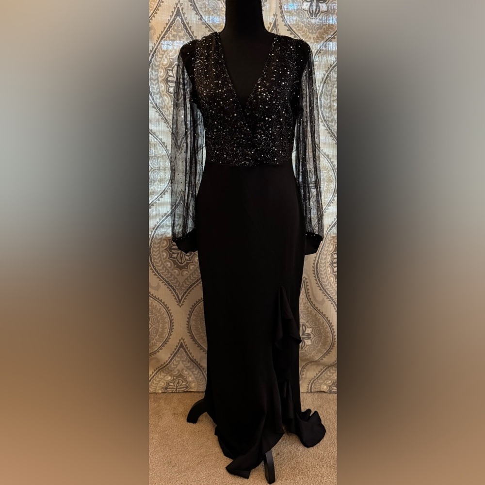 NWOT SHEIN Black Dress with Glitter Accents Large